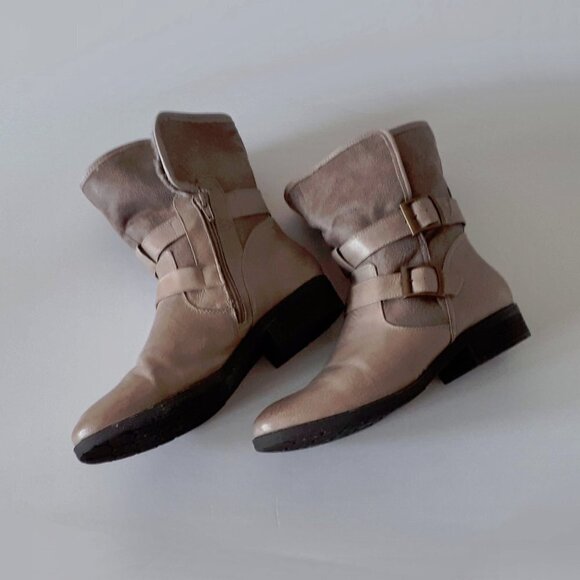 NWOT Baretraps taupe khaki tan faux fur lined leather boots, 10 - Picture 9 of 13